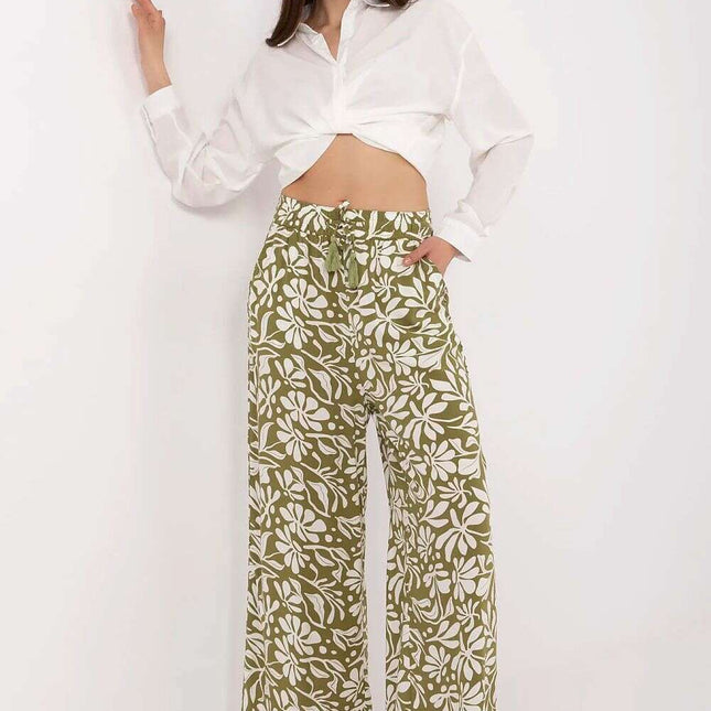 Women trousers model 212663