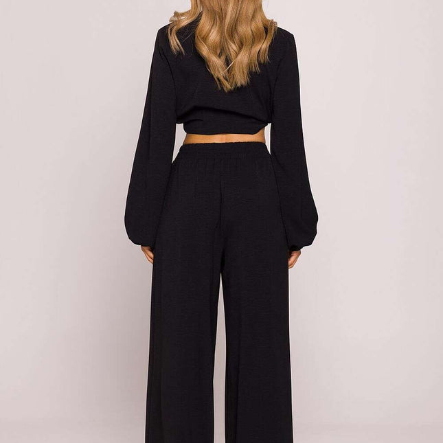 Women trousers model 213678