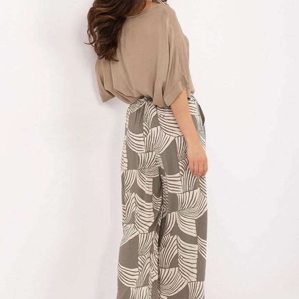 Women trousers model 215119 - Très Elite