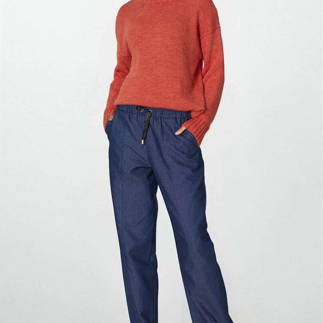 Women trousers model 216898