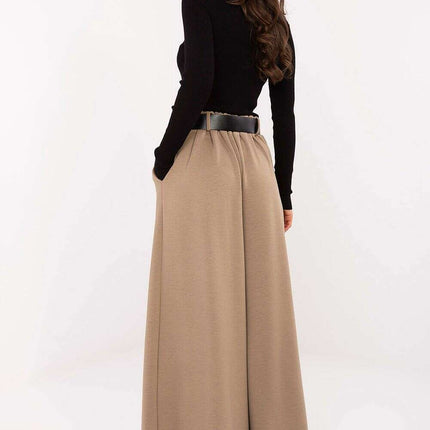 Women trousers model 218449 - Très Elite