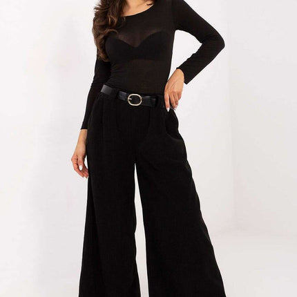 Women trousers model 220873 - Très Elite