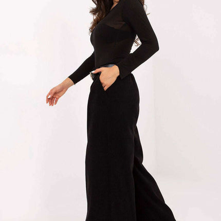 Women trousers model 220873 - Très Elite
