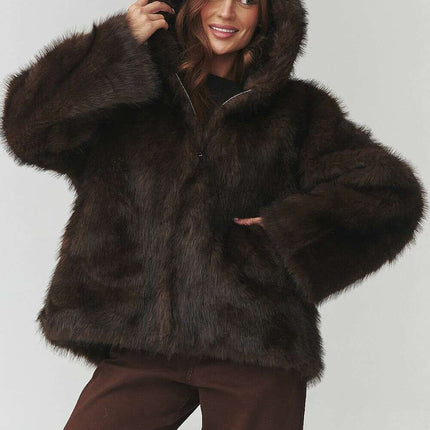 Women’s Faux Fur Hooded Jacket – Cozy Italian Winter Outerwear - Très Elite