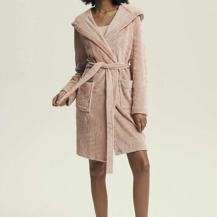 Women’s Hooded Bathrobe with Embossed Pattern & Pockets - Très Elite