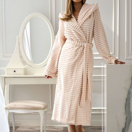 Women’s Quilted Bathrobe with Hood, Pockets & Tie Waist – Très Elite - Très Elite