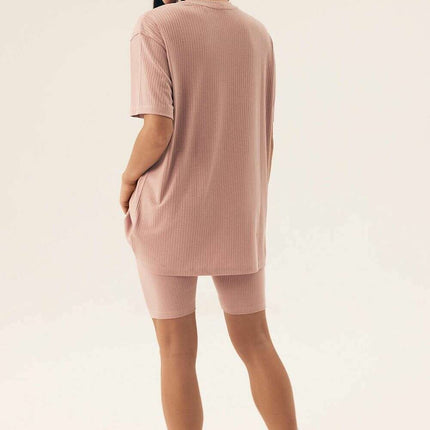 Women’s Ribbed Pajama Set – Breathable, Loose Fit Top & Shorts - Très Elite