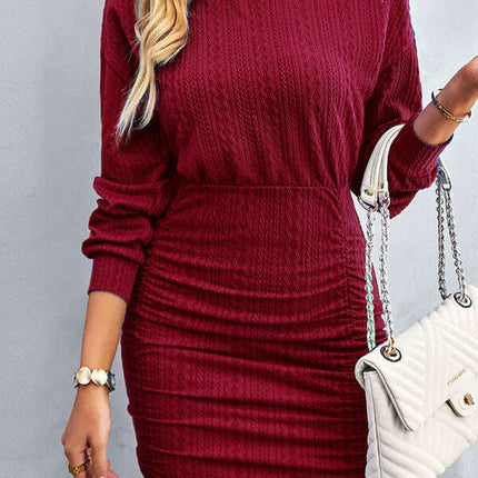 Women's Solid Color Round Neck Drop Shoulder Sleeve Dress - Très Elite