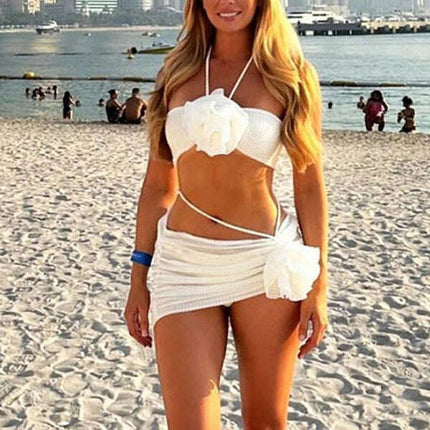 Women's new three-piece bikini three-dimensional flower split swimsuit