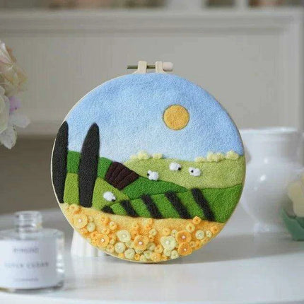 Wool Artistry Felting Kit with Embroidery Frame for Unique Creations - Très Elite