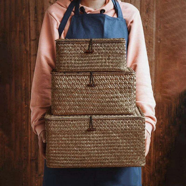 Woven Seagrass Storage Basket with Lid - Elegant and Functional Home Organizer