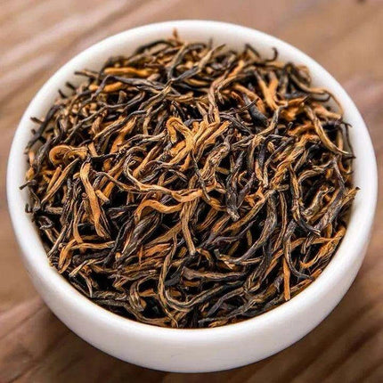 Wuyi Lapsang Souchong Tea: Authentic Chinese Black Tea in Freshness-Preserving Pouch - Très Elite
