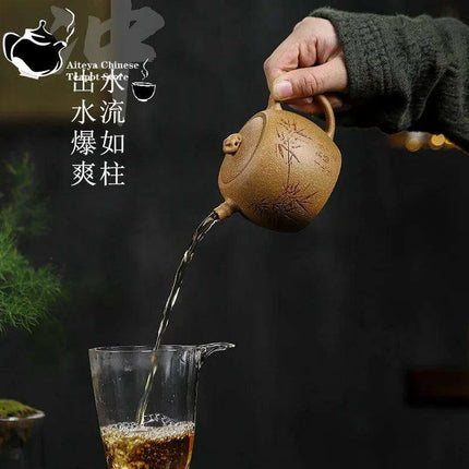 Yixing Handmade Purple Clay Kung Fu Teapot Set - 180ml Taihu Lake Design - Très Elite