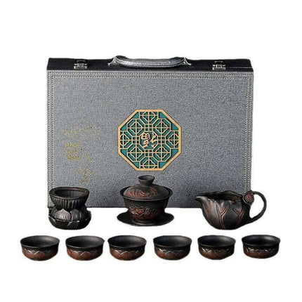 Yunnan Handcrafted Purple Pottery Tea Ceremony Set: Gaiwan Teapot and Cups for Elegant Brewing - Très Elite