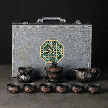 Yunnan Handcrafted Purple Pottery Tea Ceremony Set: Gaiwan Teapot and Cups for Elegant Brewing- Très Elite- Très Elite