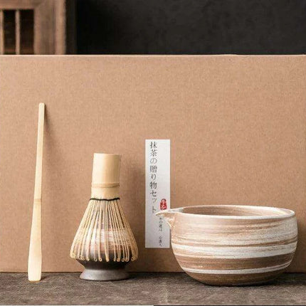 Zen Matcha Tea Set with Bamboo Whisk and Spoon - Très Elite