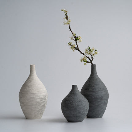 Damon Jumping Knife Craft Ceramic Vase Small Japanese Style Gray Off White