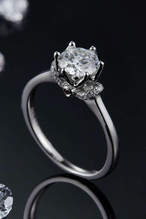Luxurious Lab-Created Diamond Ring Set in Platinum-Plated Silver - Moissanite Certified