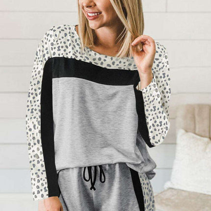 Chic Leopard Print Colorblock Lounge Set - Cozy Pullover and Shorts Ensemble