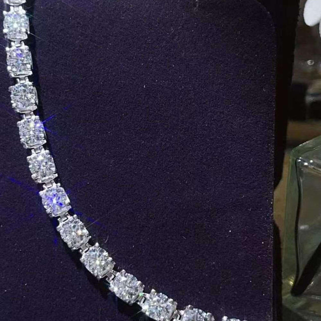 Lustrous Lab-Grown Diamond and Moissanite Bracelet - Embrace Elegance