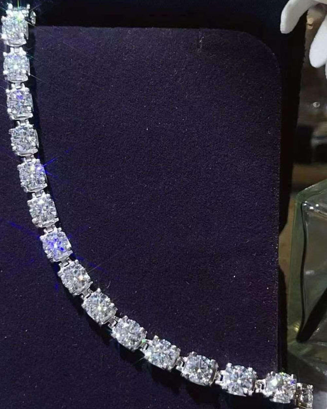 Lustrous Lab-Grown Diamond and Moissanite Bracelet - Embrace Elegance