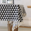 Black triangle / 100x150cm