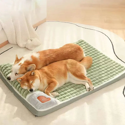 Cozy MADDEN Luxury Plaid Dog Mat for Small to Medium Dogs and Cats - Removable, Washable Fluff Bed