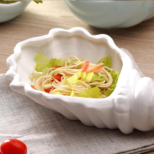 Ceramic Dinner Plate with Artistic Conch-Inspired Design