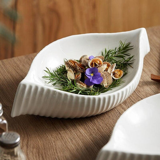 Artistic Conch-Shaped Ceramic Dining Plate