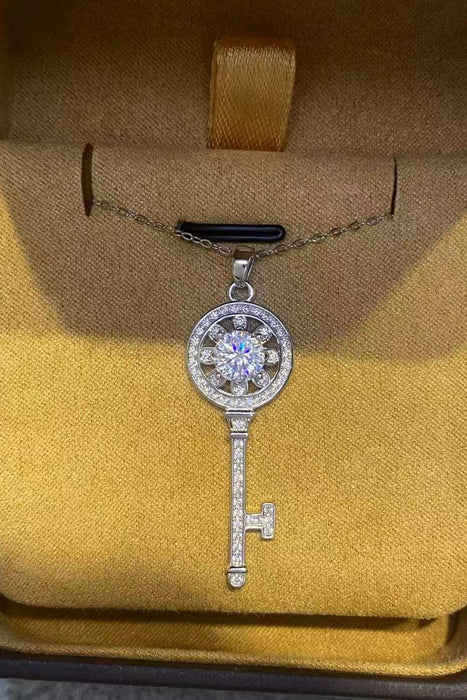 Unlock Elegance: Platinum-Plated Key Pendant Necklace with Shimmering 1 Carat Moissanite