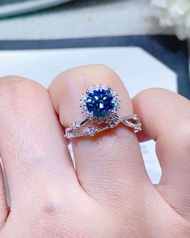 Elegant 1 Carat Lab Grown Moissanite & Zircon Silver Ring - A Luxurious Statement Piece
