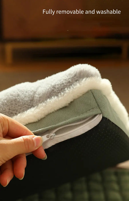Cozy MADDEN Luxury Plaid Dog Mat for Small to Medium Dogs and Cats - Removable, Washable Fluff Bed