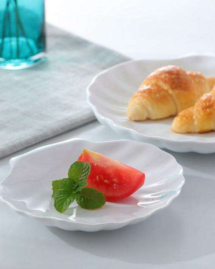 Charming Scalloped White Ceramic Dish with Timeless Elegance