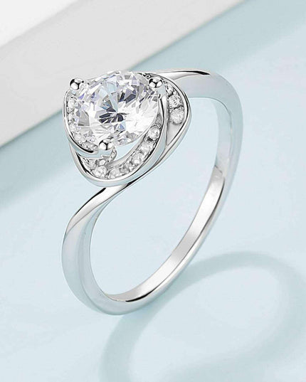 Heartfelt Elegance: Sustainable Lab-Grown Diamond Ring with Sparkling Accents