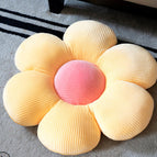 Flowers 6petals yellow