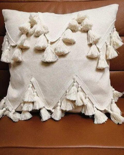 Luxurious Bohemian Moroccan Cushion Cover with Charming Tassels and Intricate Embroidery