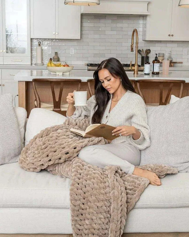 Brown Boho Chunky Vegan Chenille Knit Throw Blanket - Cozy Polyester Blend