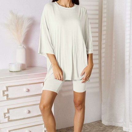 Effortless Elegance: Trendy Rayon Top and Shorts Combination for Ultimate Comfort