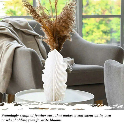 Chic Feather: Modern White Ceramic Vase for Stylish Home and Office Decor
