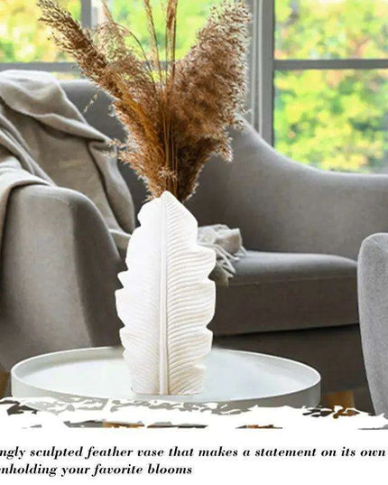 Chic Feather: Modern White Ceramic Vase for Stylish Home and Office Decor