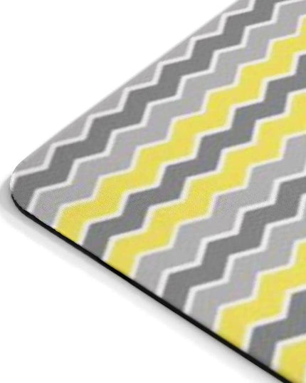 Chevron Pattern Neoprene Mouse Pad for Enhanced Comfort and Performance