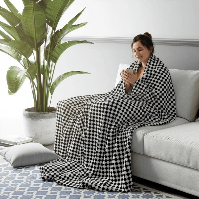 Cozy Checkered Christmas Sherpa Fleece Blanket