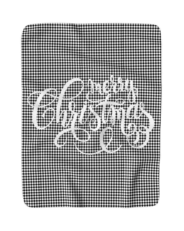 Festive Checkered Sherpa Fleece Blanket for Warm Holiday Moments