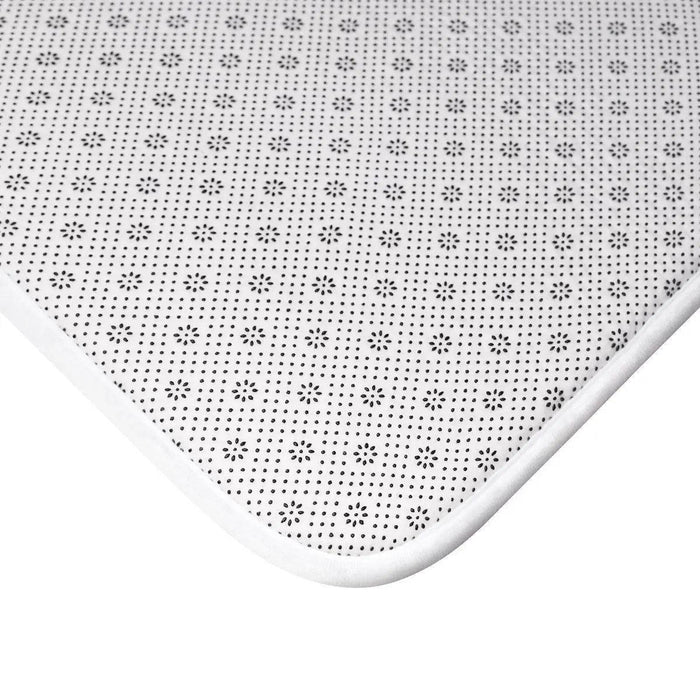 Bath Mat with Timeless Checkered Design