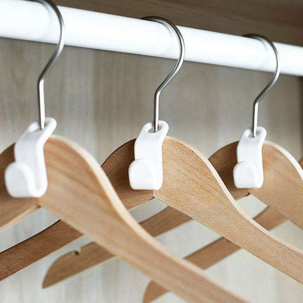 Space-Efficient Plastic Hanger Hooks for Neat and Organized Closets