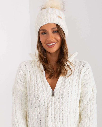 Chic Parisian Plaid Pom Pom Winter Beanie For Women