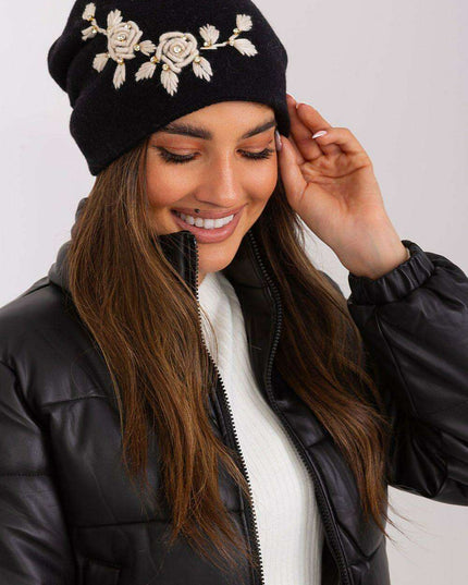 Stylish Winter Knit Beanie with Elegant Applique Detail