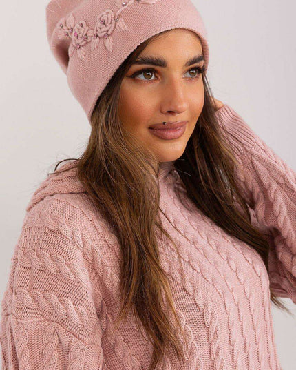 Stylish Winter Knit Beanie with Elegant Applique Detail