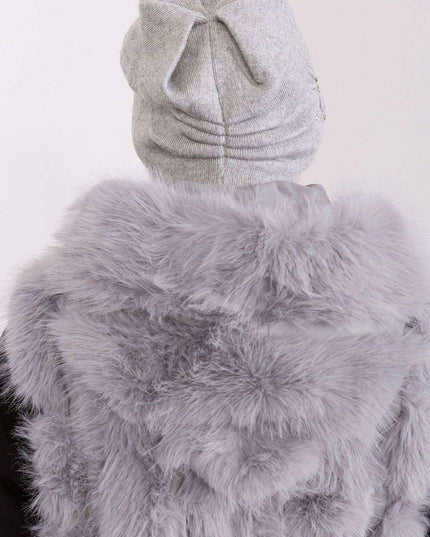 Stylish Winter Knit Beanie with Elegant Applique Detail