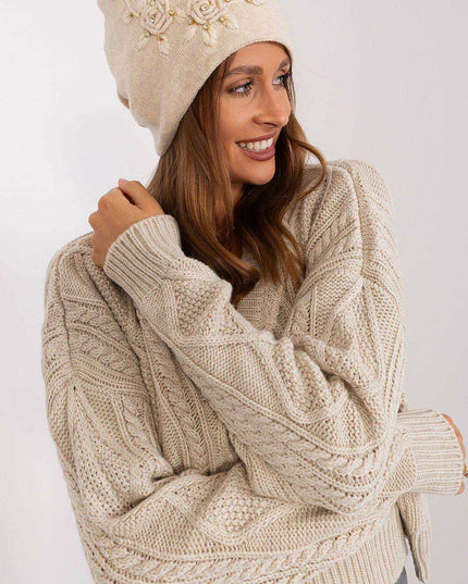 Stylish Winter Knit Beanie with Elegant Applique Detail